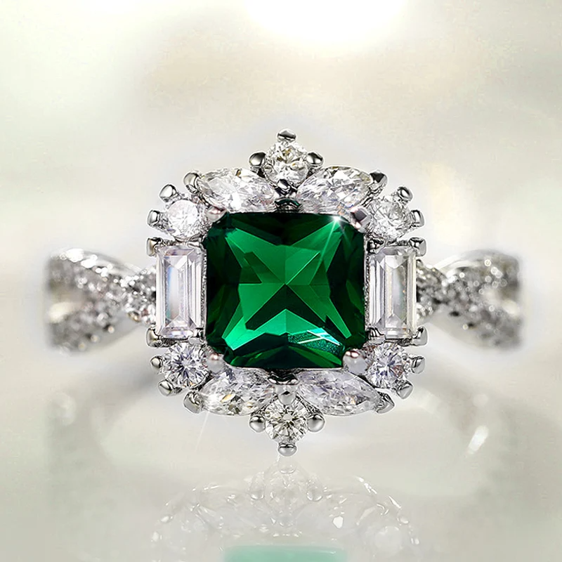 Green Zircon Luxury Rhinestones Ring - Magada Store 