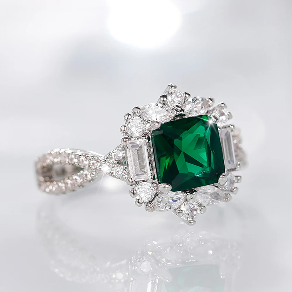 Green Zircon Luxury Rhinestones Ring - Magada Store 