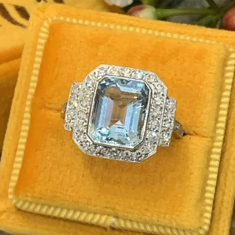 Aqua Blue Zircon Luxury Full Rhinestone Ring - Magada Store 
