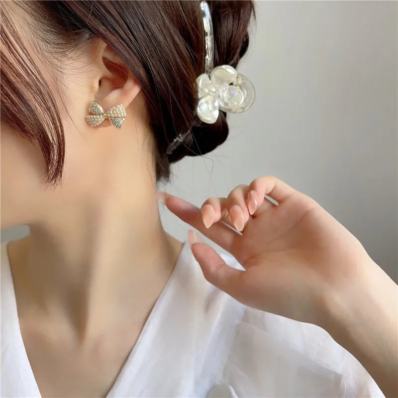 Bowknot Pearl Earrings - Magada Store 